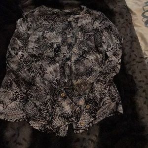 Long sleeve dress shirt